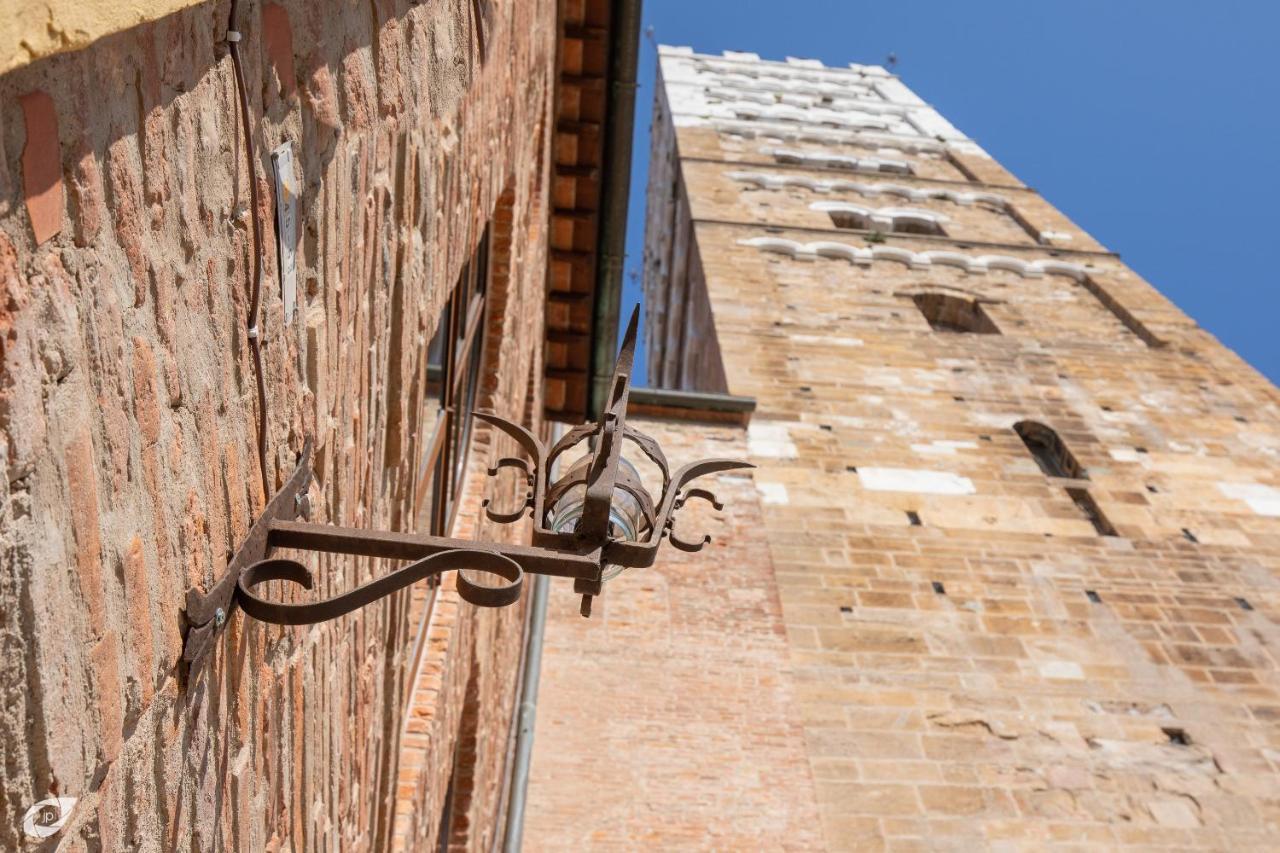 Casa Del Campanaro Centro Storico Di Dentro Le Mura Ferienhaus Lucca